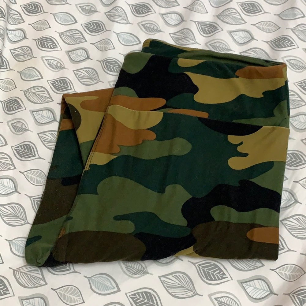 Lularoe leggings cameo